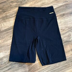 Gymshark Whitney Simmons V4 black bike shorts